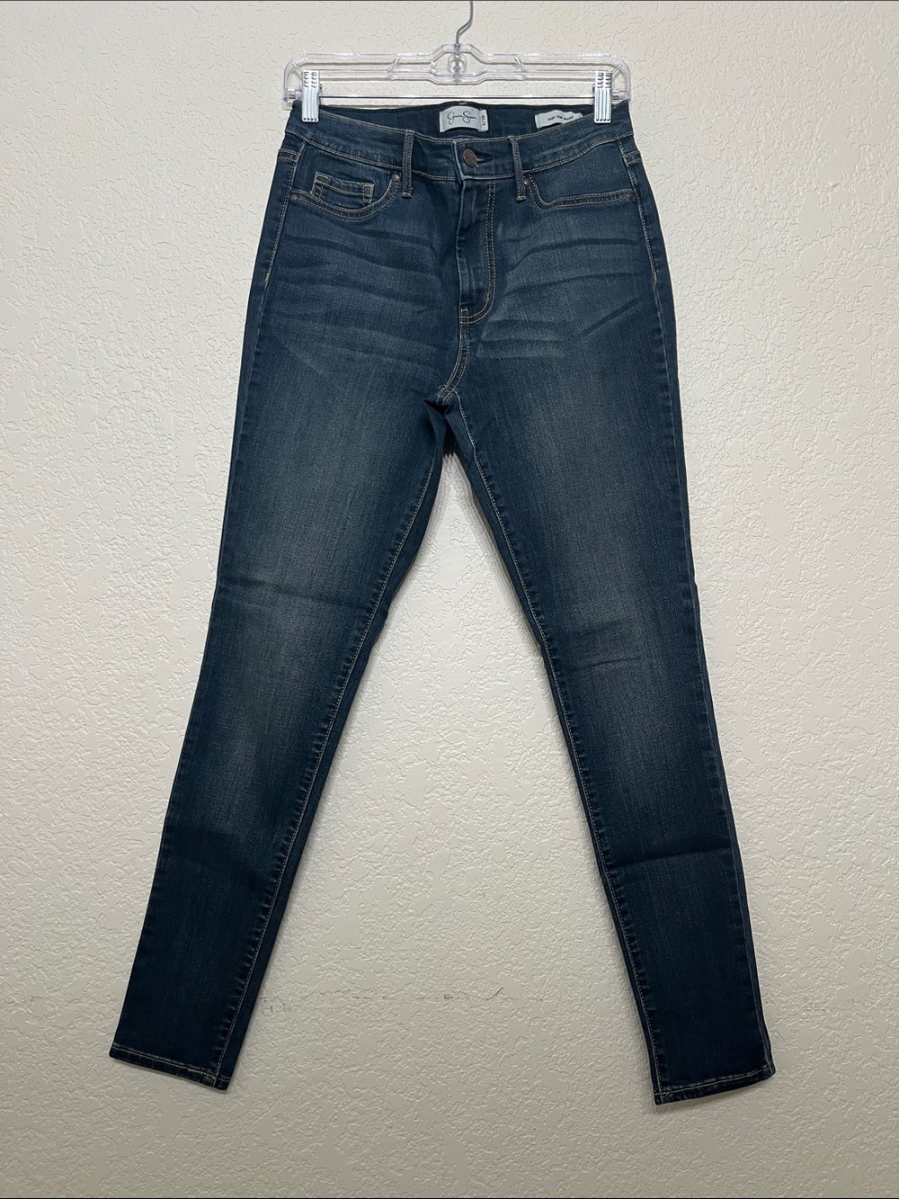Jessica Simpson Women’s Size 6/28 High Rise Dark Denim Skinny Jeans